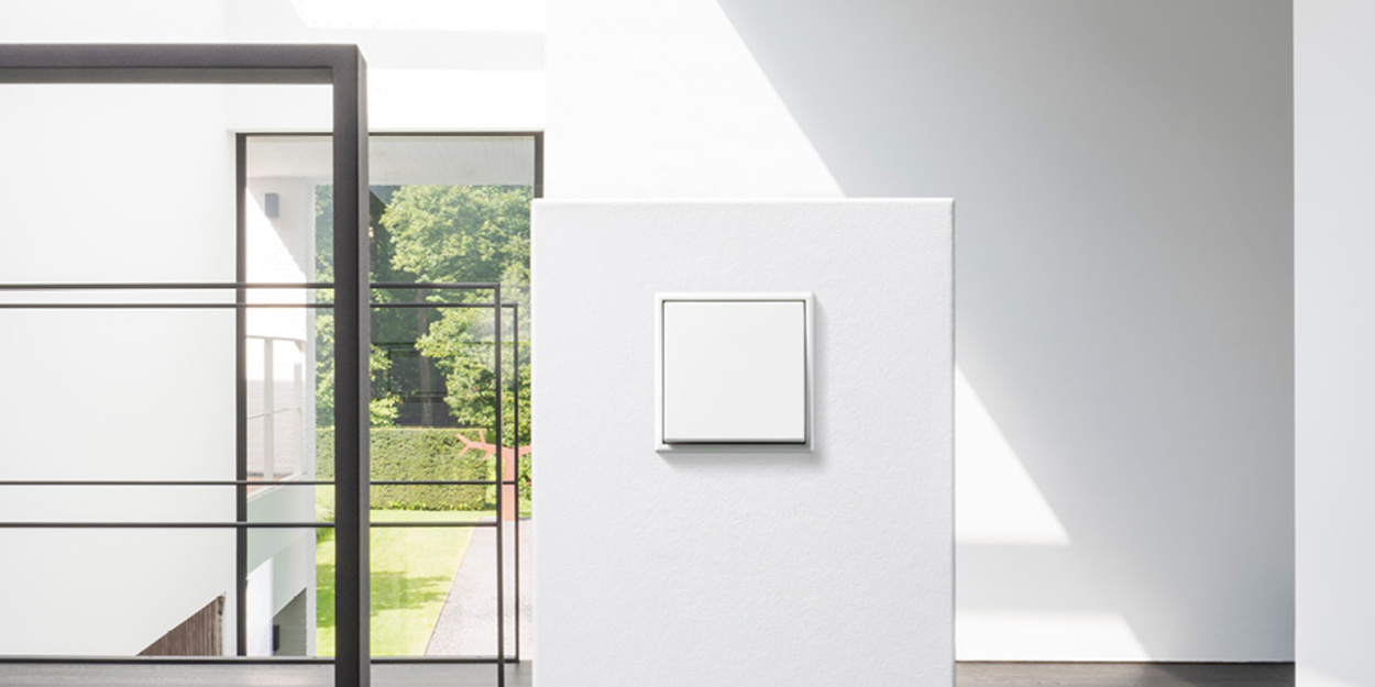 JUNG Schalterprogramme bei Elektrotechnik Wolf in Lauf a.d. Pegnitz